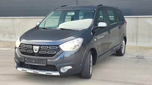 Dacia Lodgy STEPWAY 1,6i 75 KW 7 MÍST - foto 3