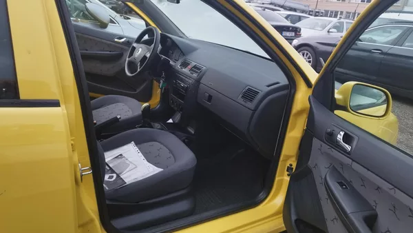 Škoda Fabia 1.9SDI, volat-608 081 843 - foto 14