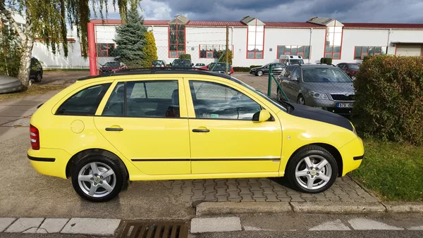 Škoda Fabia 1.9SDI, volat-608 081 843 - foto 2