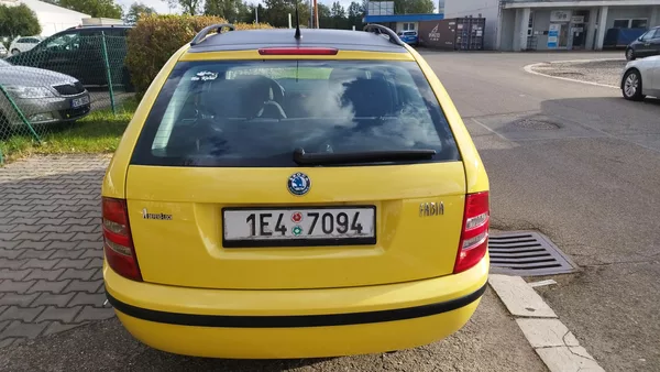 Škoda Fabia 1.9SDI, volat-608 081 843 - foto 4