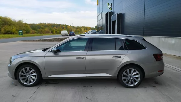 Škoda Superb III.2.0TDI,4x4,volat-608081843 - foto 7