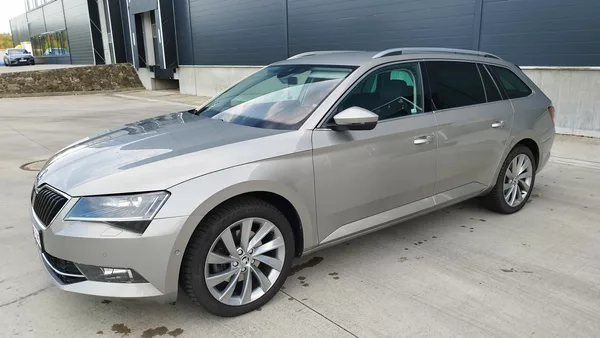 Škoda Superb III.2.0TDI,4x4,volat-608081843 - foto 8