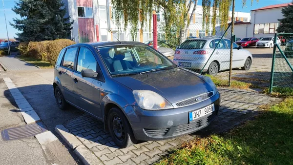 Ford Fiesta 1.3i,VOLAT- 608 081 843