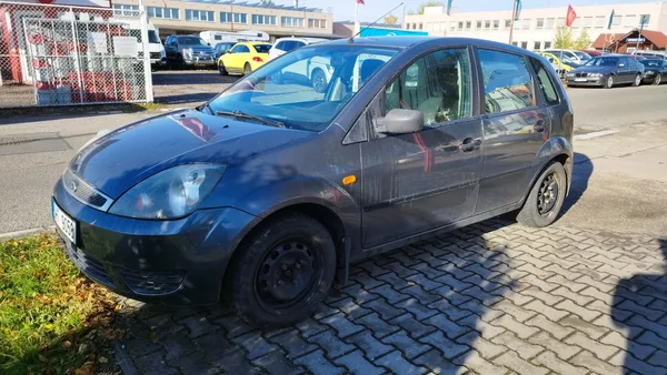 Ford Fiesta 1.3i,VOLAT- 608 081 843 - foto 6