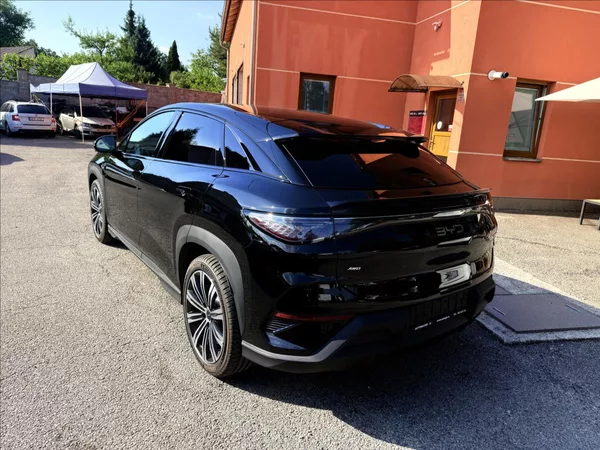 BYD Sealion 7 0,0 Excellence AWD 530PS - foto 7