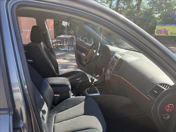 Hyundai Santa Fe 2,2 CRDi - foto 17