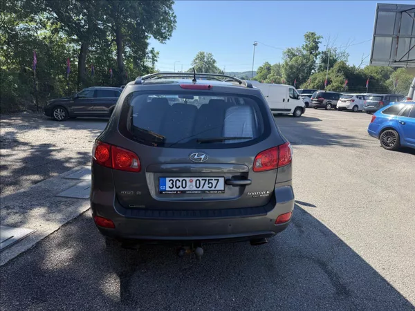 Hyundai Santa Fe 2,2 CRDi - foto 5