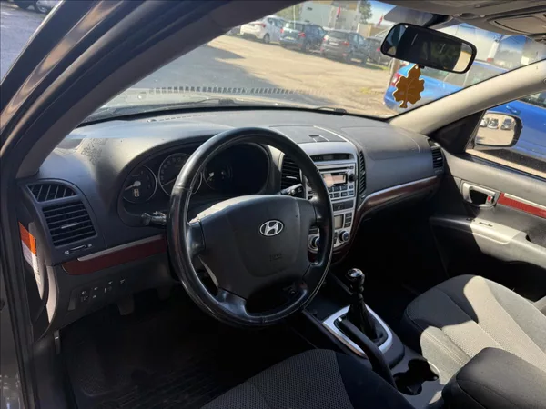 Hyundai Santa Fe 2,2 CRDi - foto 8