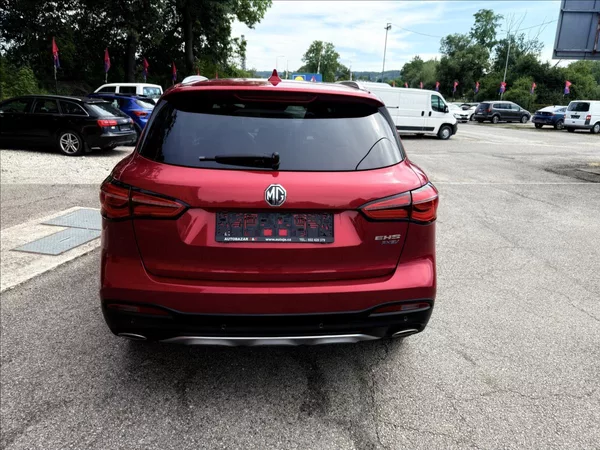 MG EHS 1,5 PHEV LUXURY - foto 6