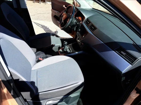 Seat Arona 1,0 TSi STYLE - foto 22