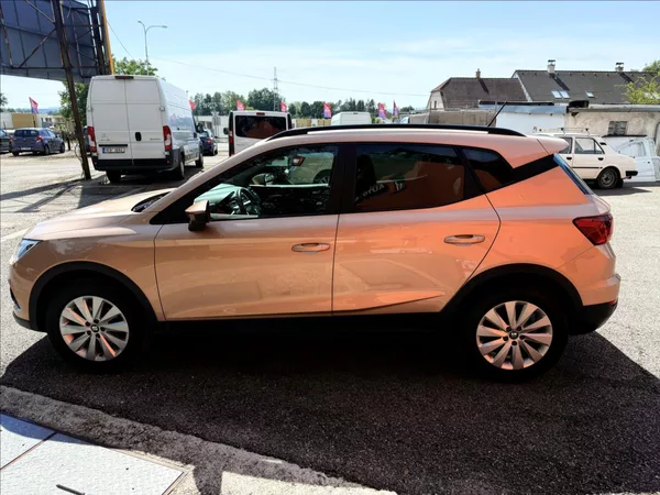 Seat Arona 1,0 TSi STYLE - foto 8