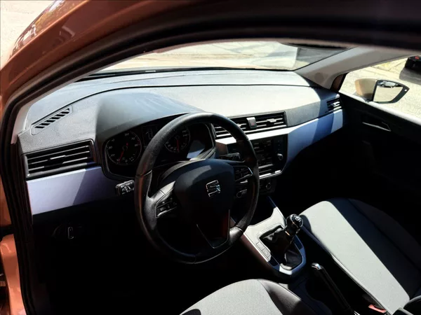 Seat Arona 1,0 TSi STYLE - foto 9