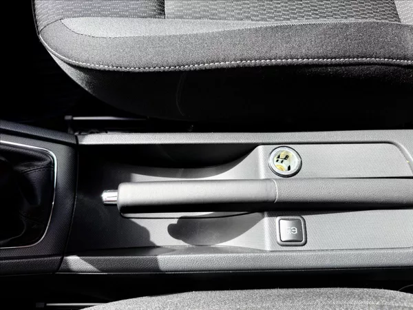 Škoda Rapid 1,2 TSi - foto 16