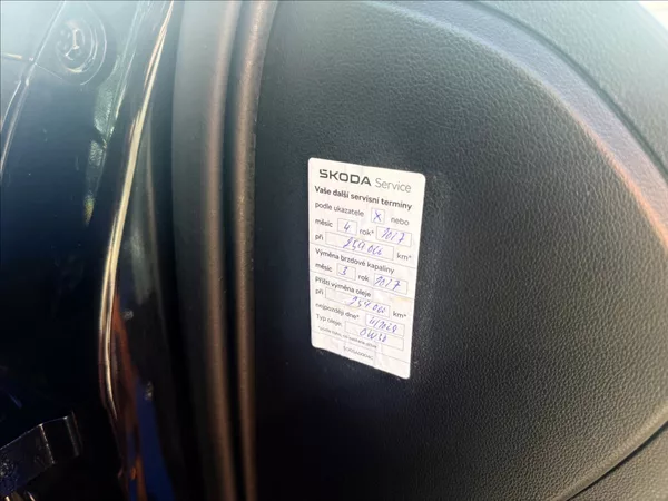 Škoda Rapid 1,0 TSi 1.Majitel ČR - foto 25