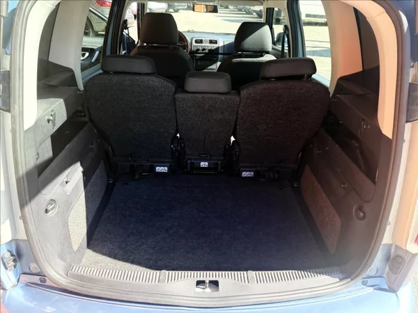 Škoda Roomster 1,2 HTP - foto 20