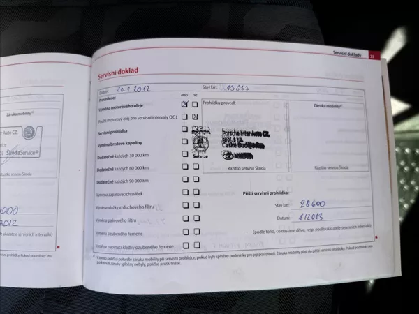 Škoda Roomster 1,2 HTP - foto 26