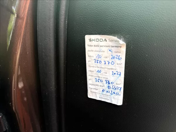 Škoda Rapid 1,2 TSi STYLE PLUS ČR - foto 26