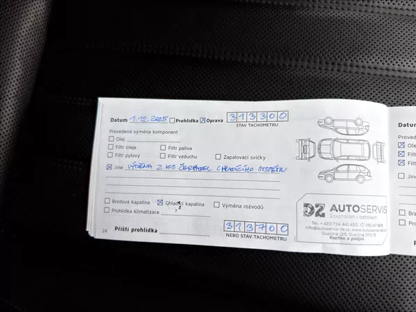 Škoda Superb 2,0 TDi Laurin & Klement - foto 52