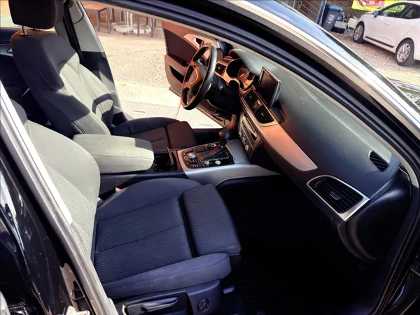 Audi A6 Avant 2,0 TDi Automat - foto 20