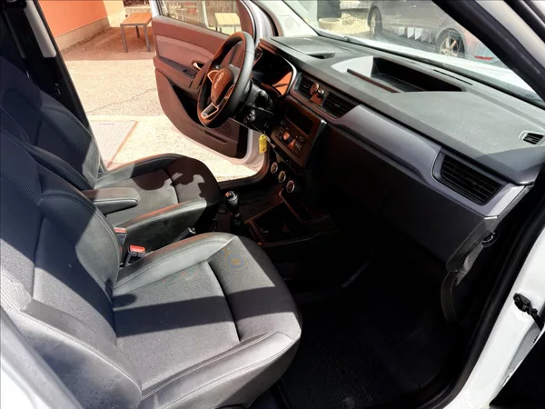 Renault Express 1,5 DCi - foto 25