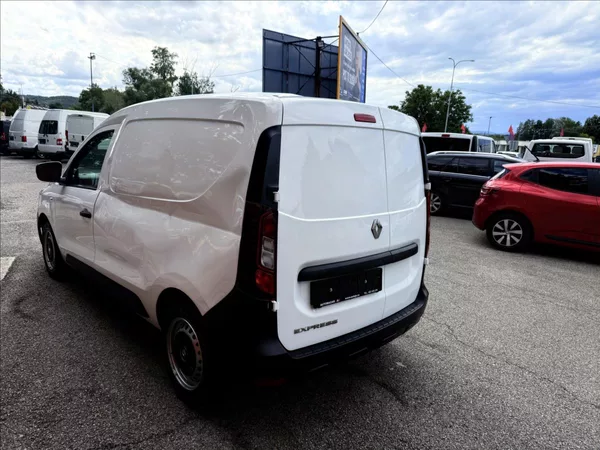 Renault Express 1,5 DCi - foto 7
