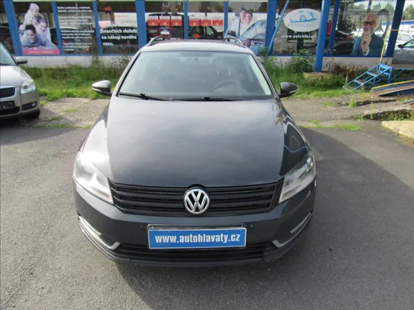 Volkswagen Passat 1,6 TDi 77kW Variant - foto 2