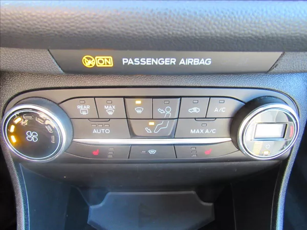 Ford Fiesta 1,0 EcoBoost 92kW Active - foto 19
