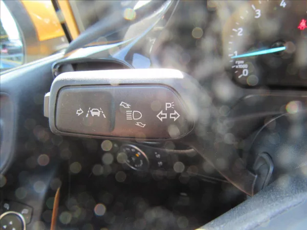 Ford Fiesta 1,0 EcoBoost 92kW Active - foto 24