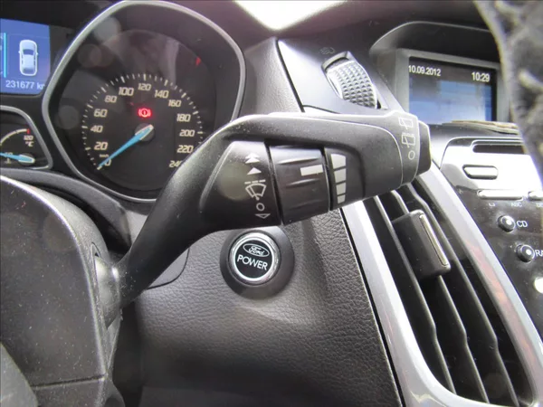 Ford Focus 1,0 EcoBoost 92kW - foto 21