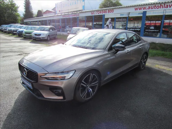 Volvo S60 2,0 B5 184kW AWD R-Design