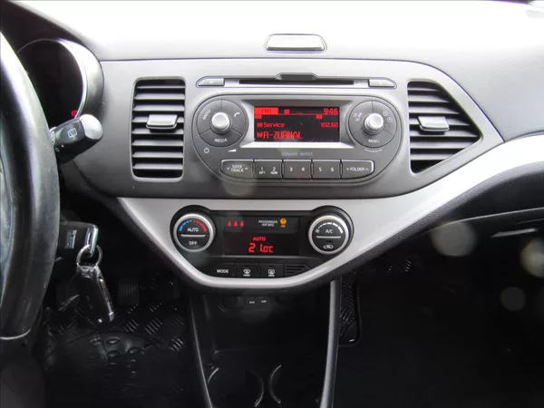 Kia Picanto 1,3 Morning Violet 63 KW 4 vál - foto 15
