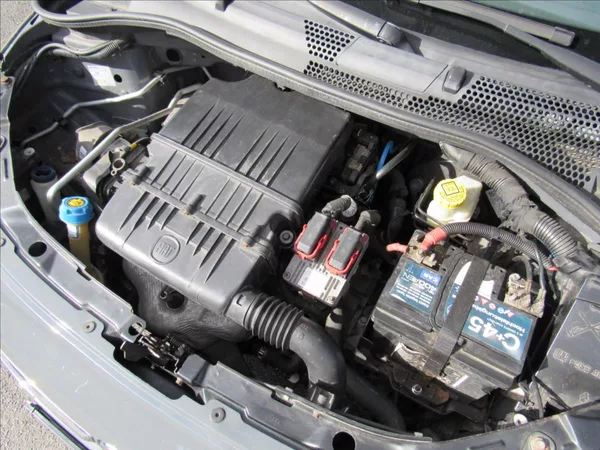 Fiat 500 1,2 i City 51 KW - foto 27