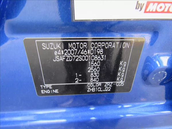 Suzuki Swift 1,2 i 69kW 4x4 - foto 28