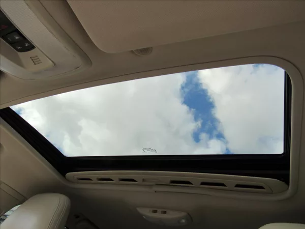 Volvo V60 2,4 D6 AWD Plug-in Hybrid - foto 31