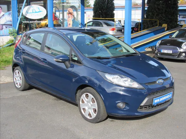 Ford Fiesta 1,3 i 60kW - foto 3