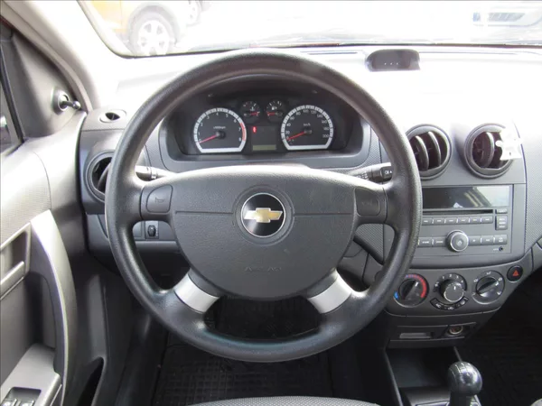 Chevrolet Aveo 1,2 i 53kW Sedan 1.majitel - foto 12