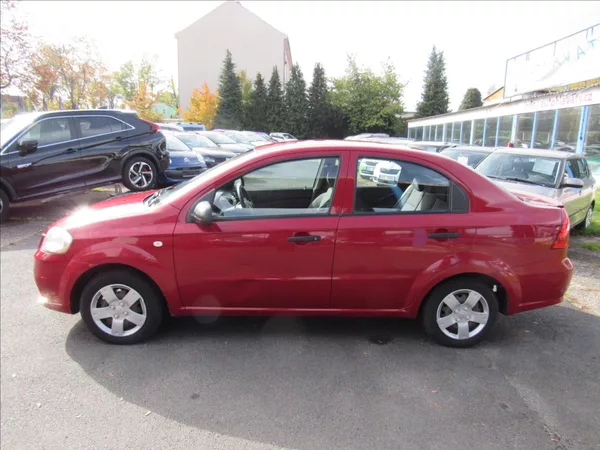 Chevrolet Aveo 1,2 i 53kW Sedan 1.majitel - foto 7
