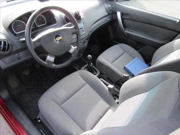 Chevrolet Aveo 1,2 i 53kW Sedan 1.majitel - foto 9