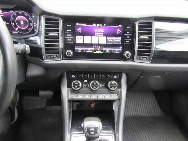Škoda Kodiaq 2,0 TDI 110kW DSG 4x4 Style - foto 15