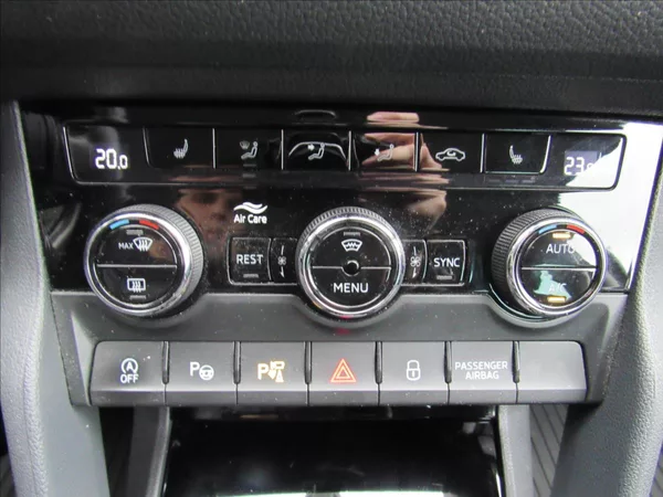 Škoda Kodiaq 2,0 TDI 110kW DSG 4x4 Style - foto 20
