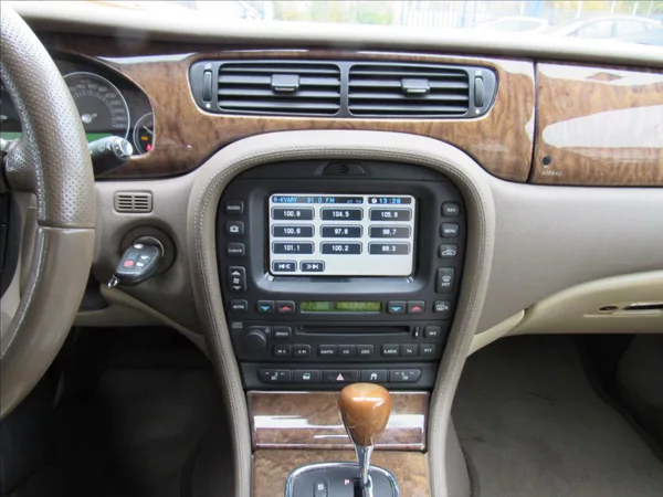 Jaguar S-Type 3,0 i Exclusive 175 KW - foto 15