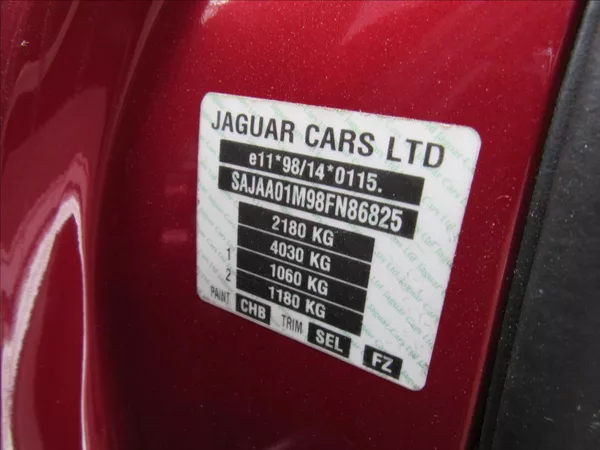 Jaguar S-Type 3,0 i Exclusive 175 KW - foto 27