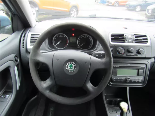 Škoda Fabia 1,6 i 77kW Combi Ambiente - foto 12