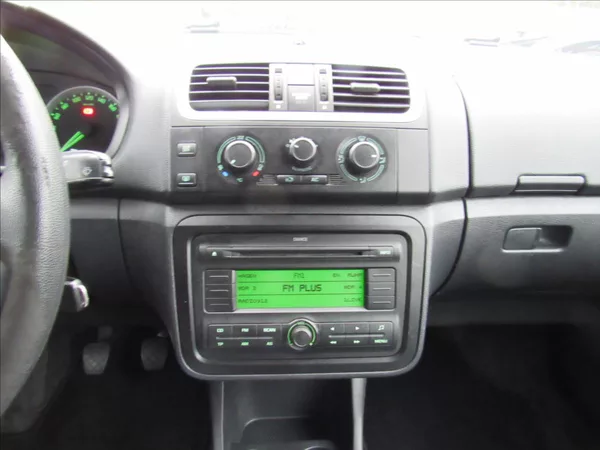 Škoda Fabia 1,6 i 77kW Combi Ambiente - foto 15