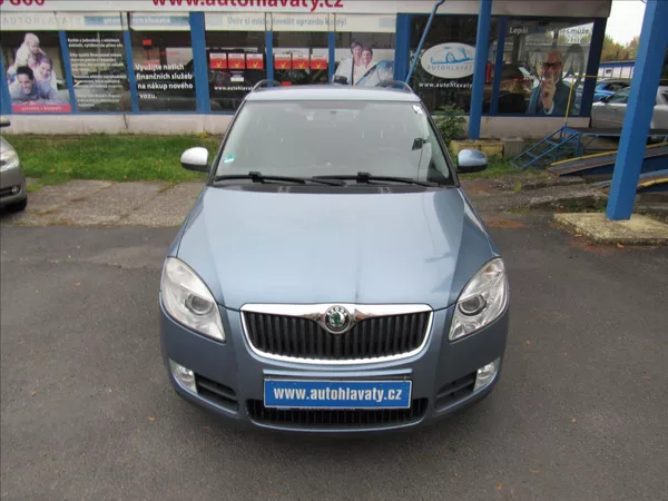 Škoda Fabia 1,6 i 77kW Combi Ambiente - foto 2