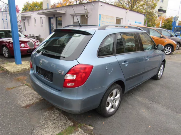 Škoda Fabia 1,6 i 77kW Combi Ambiente - foto 6
