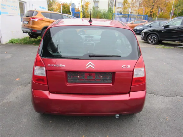 Citroën C2 1,1 i 44kW - foto 5