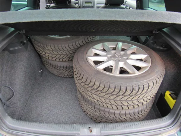 Volkswagen Golf 2,0 i GT 147KW Remus - foto 21