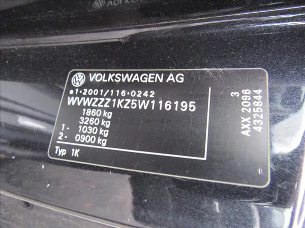 Volkswagen Golf 2,0 i GT 147KW Remus - foto 28