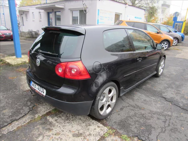 Volkswagen Golf 2,0 i GT 147KW Remus - foto 6